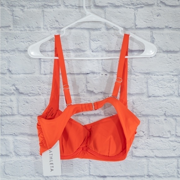 ATHLETA NWT bikini top - Picture 2 of 4